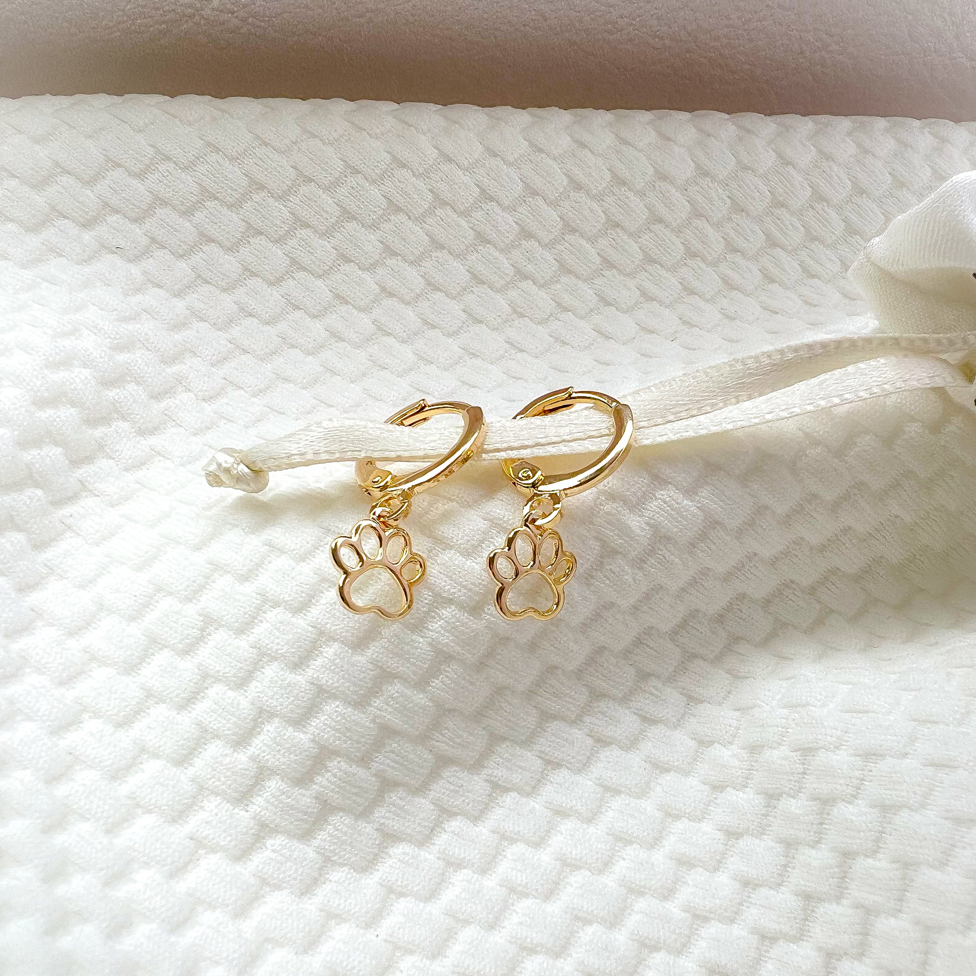 Huggie Hoop Earrings with Open Paw Charm – Gold Plated - Image 2