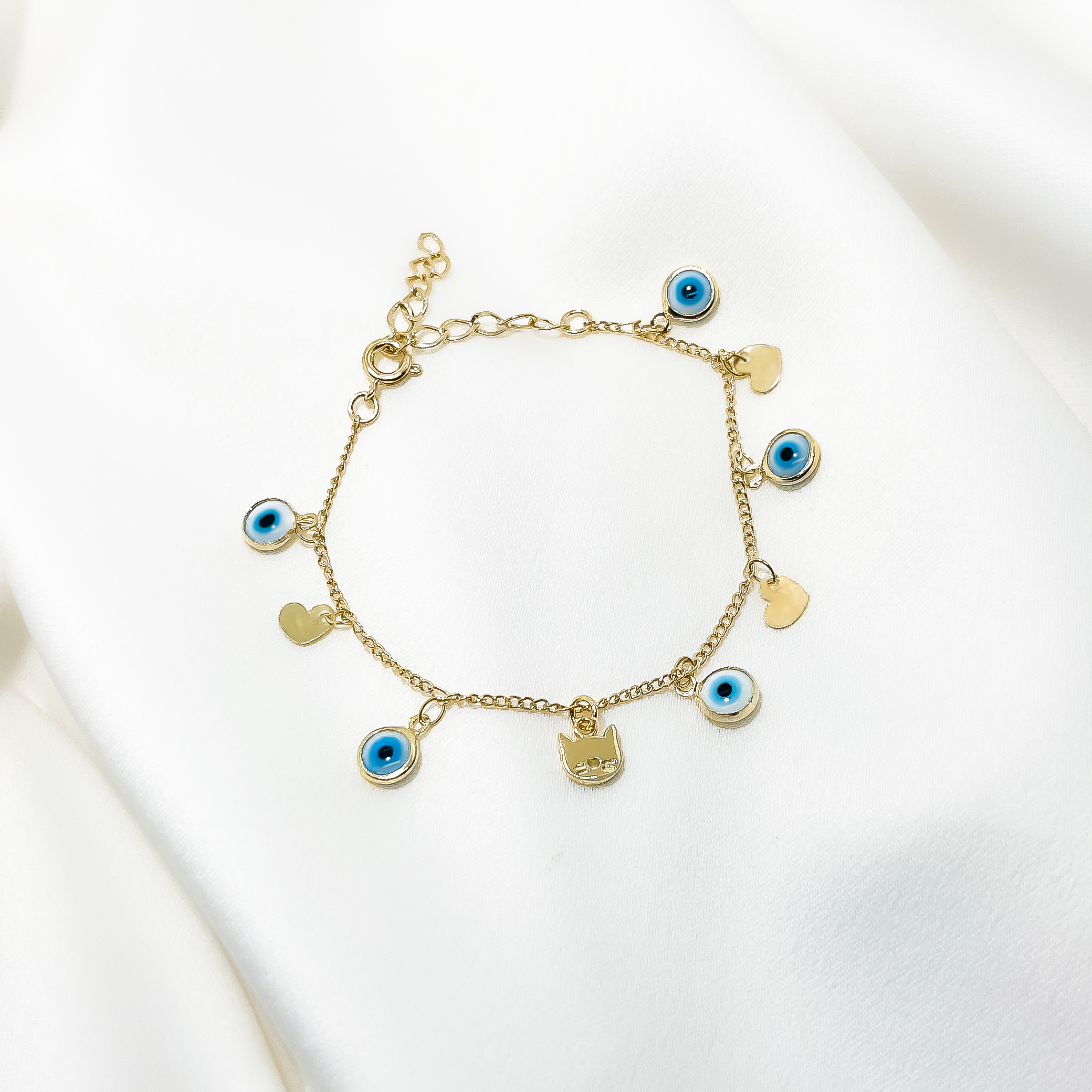 Evil Eye Bracelet with Cat Charm  – Gold-Plated